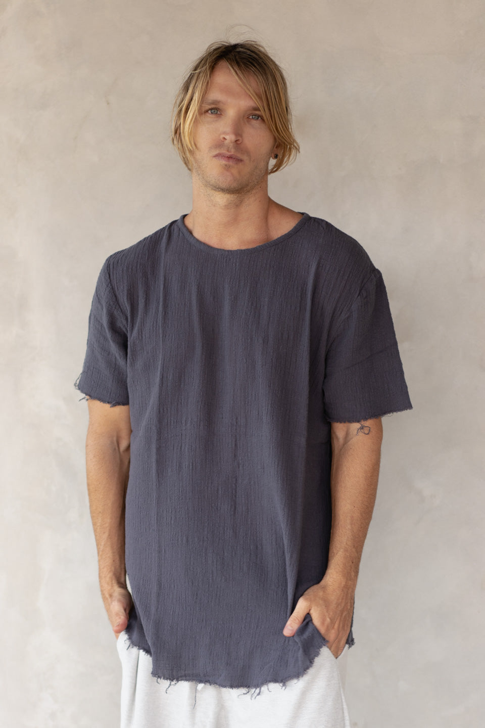 LONG TEE CHARCOAL