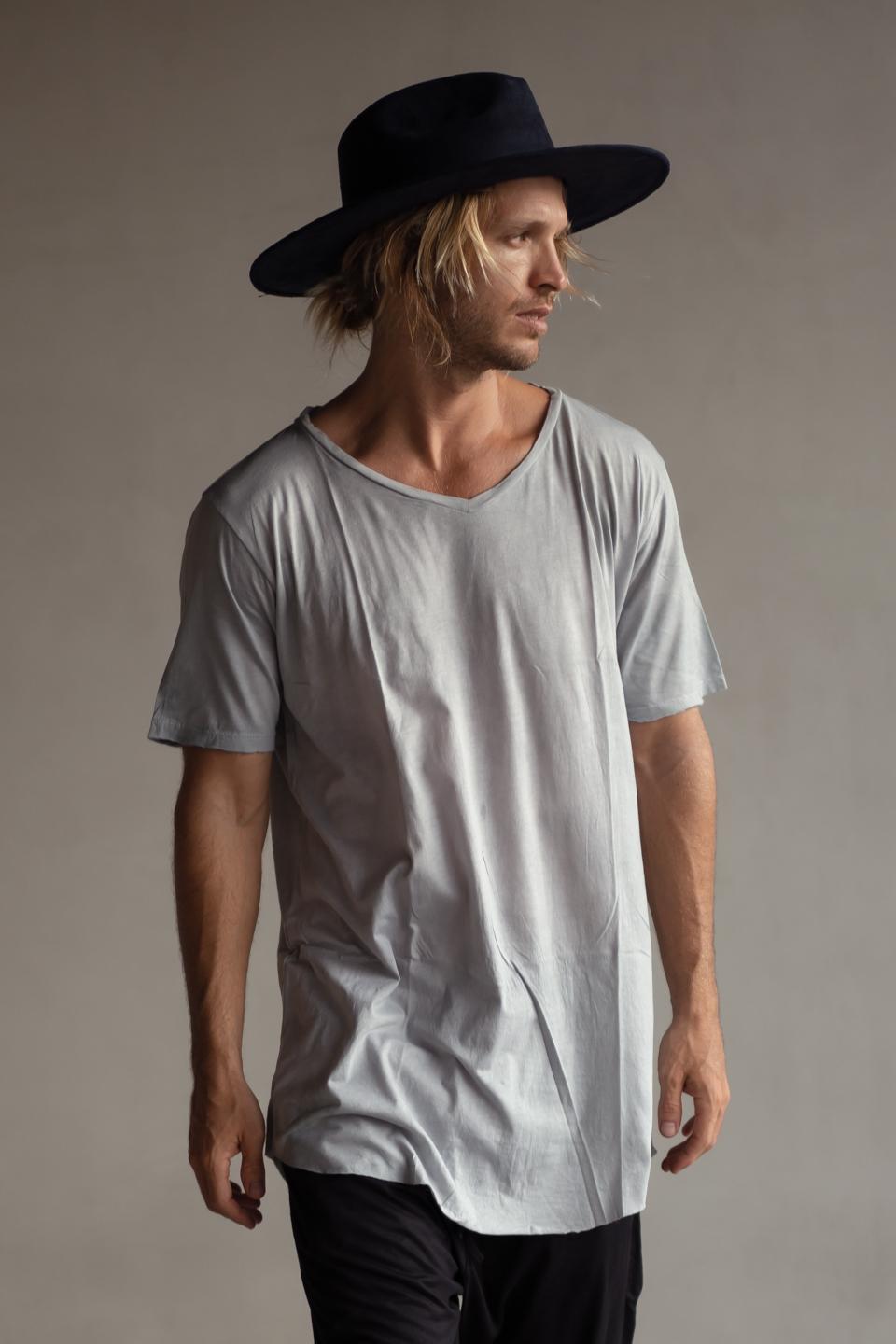 HAND DYED BLUE ULTRA LITE V-NECK