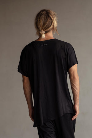 BLACK ULTRA LITE TWIST TEE